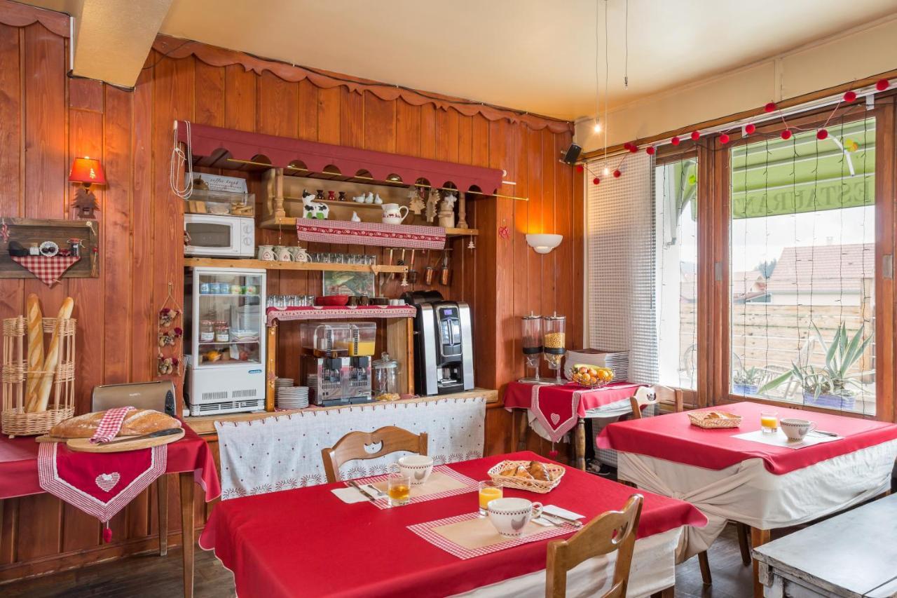 Hotel Restaurant Le Yeti Les Rousses Eksteriør billede