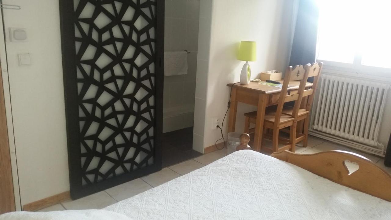 Hotel Restaurant Le Yeti Les Rousses Eksteriør billede